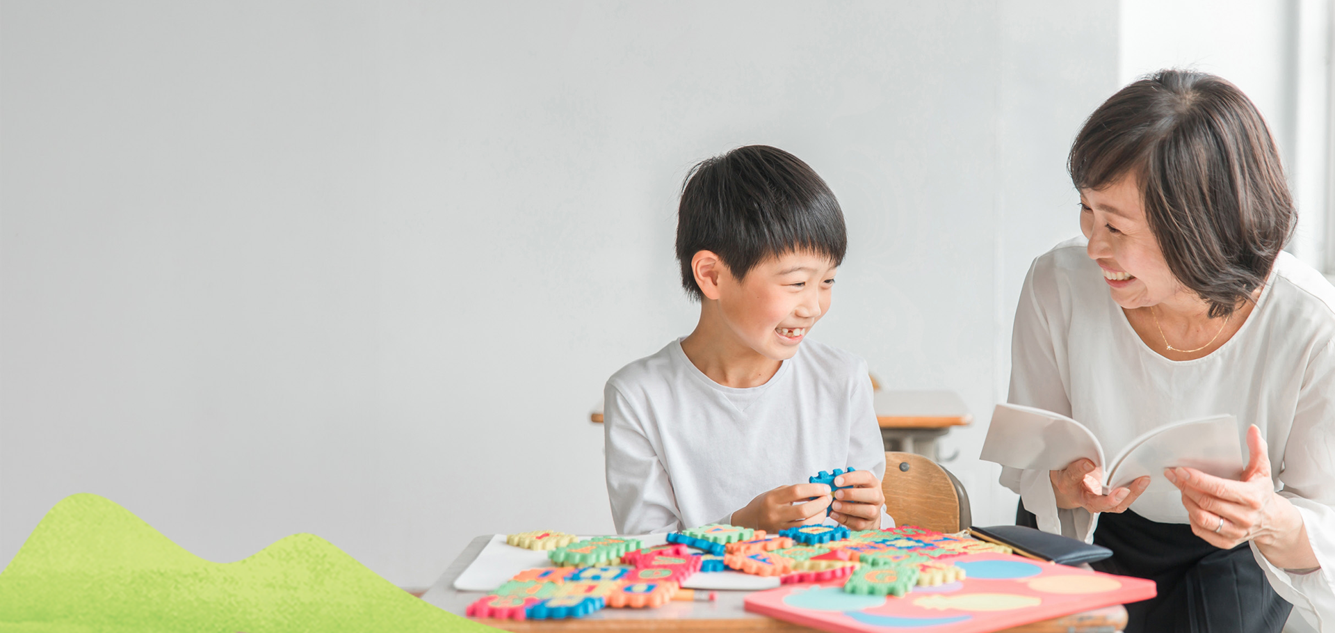 メインビジュアル02